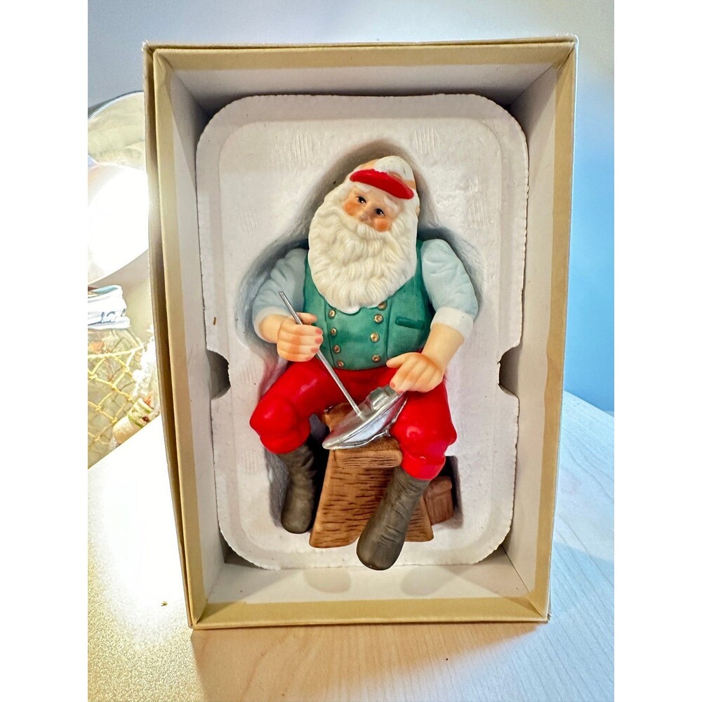 Hallmark Santa 1989 Toymaker #4 - Sailboat from Santa - Figurine